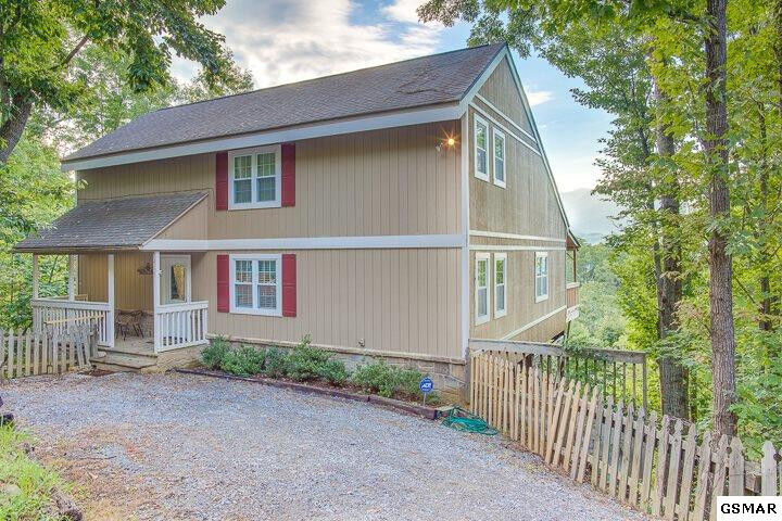 Property Photo:  915 Wiley Oakley Drive  TN 37738 
