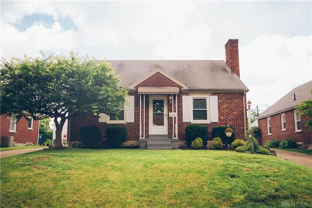 Property Photo:  1022 Berkshire Road  OH 45419 