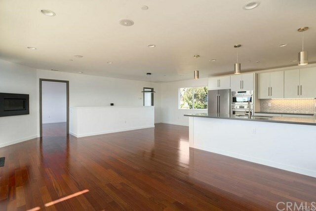 Property Photo:  580 Harbor Street  CA 93442 