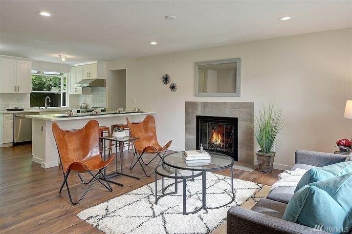 Property Photo:  6715  146th Avenue NE  WA 98052 