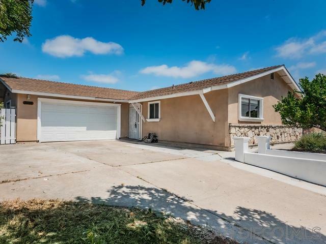 Property Photo:  4936 Siesta Dr  CA 92057 