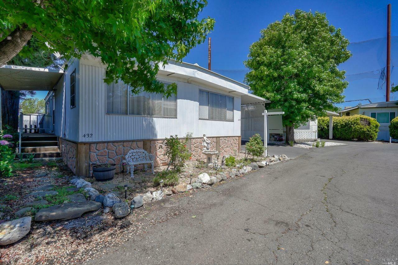 Property Photo:  300 Stony Point Road 432  CA 94952 