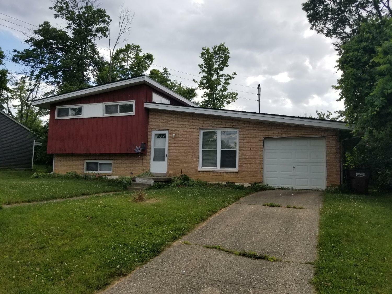 Property Photo:  11479 Fitchburg Ln  OH 45240 