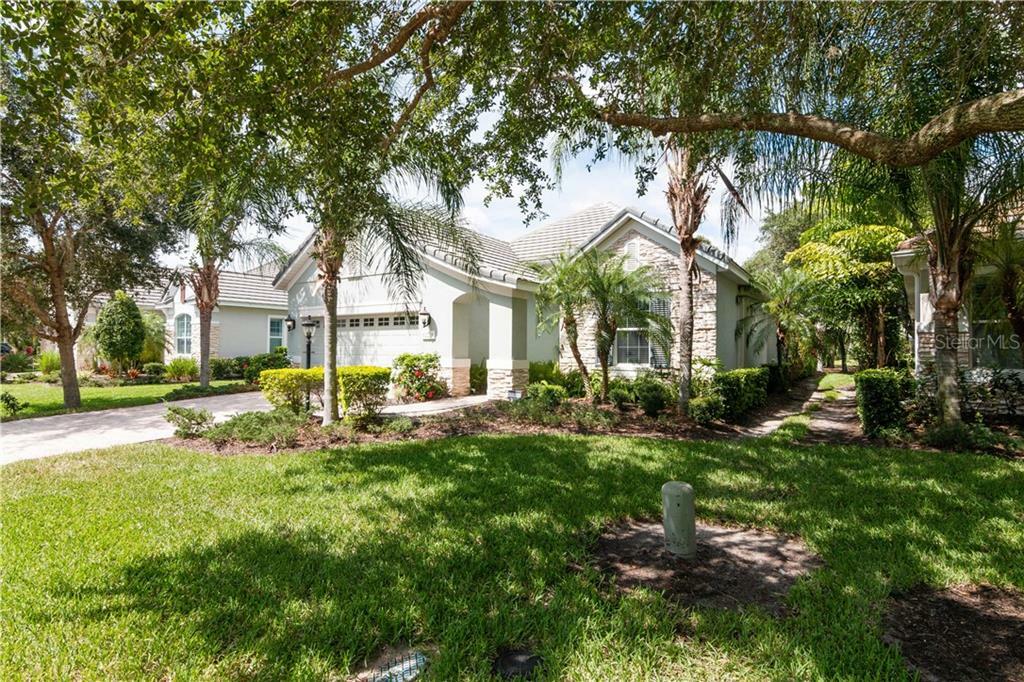 Property Photo:  12228 Thornhill Court  FL 34202 