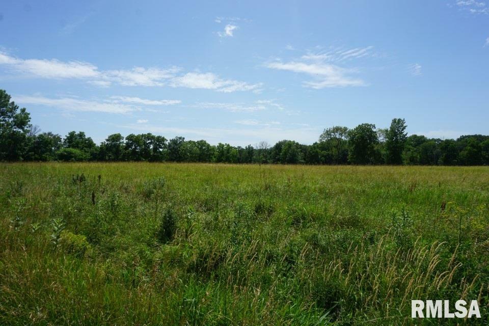 Property Photo:  04 E Miller  IL 61523 