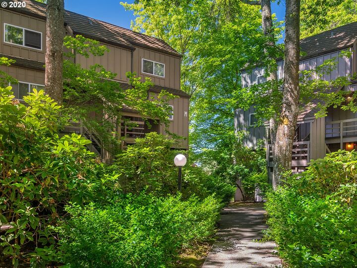 4 Touchstone 81  Lake Oswego OR 97035 photo