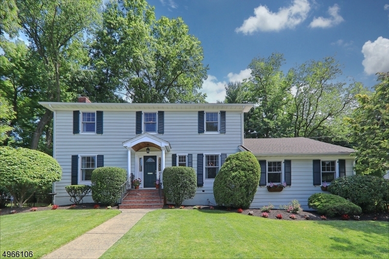 Property Photo: 14 Canterbury Pl NJ 07016