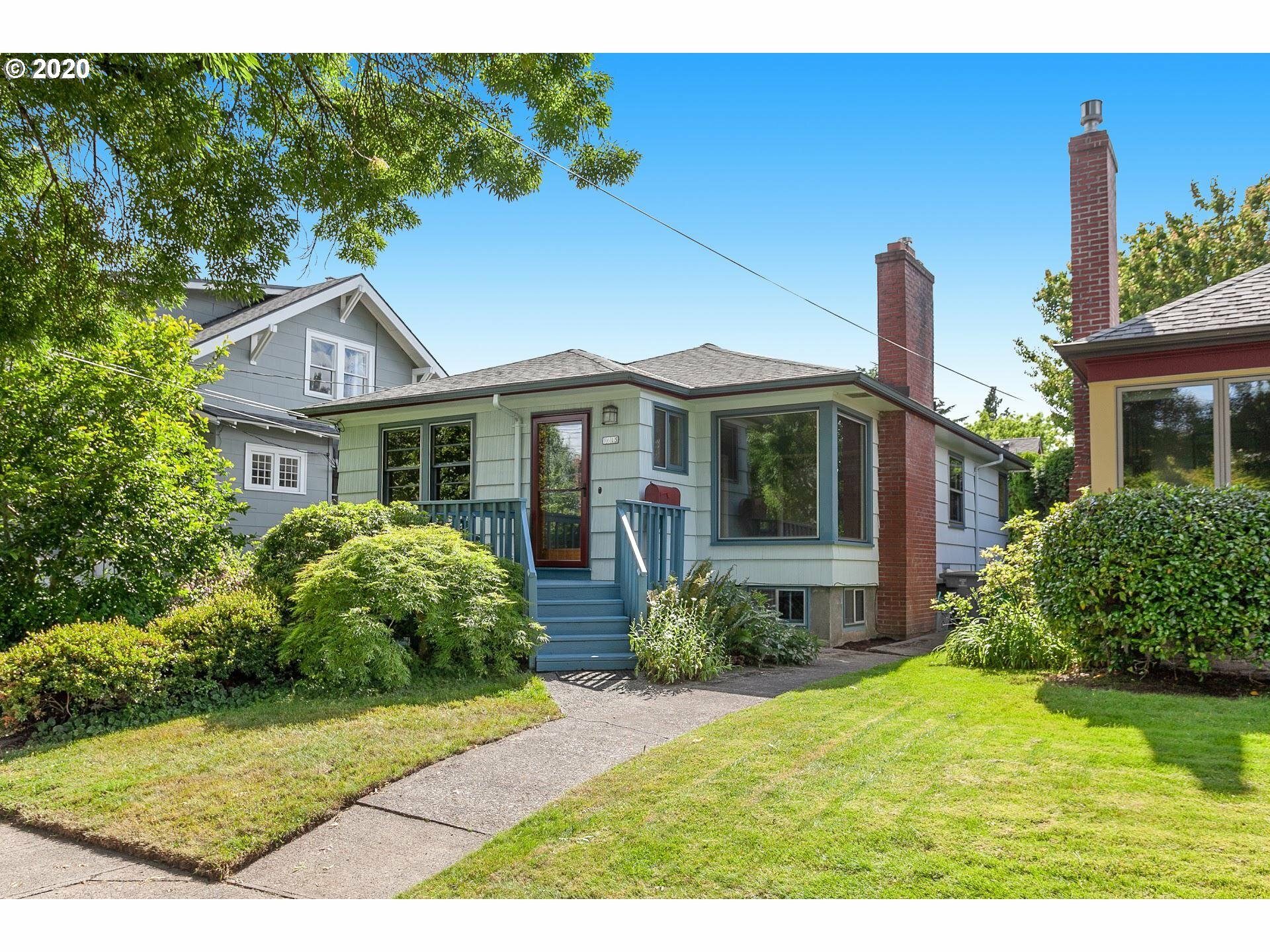 Property Photo: 1615 SE 41st Ave OR 97214