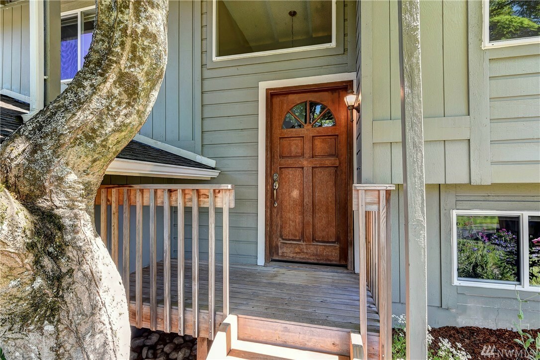 Property Photo:  9024 NE 138th Place  WA 98034 