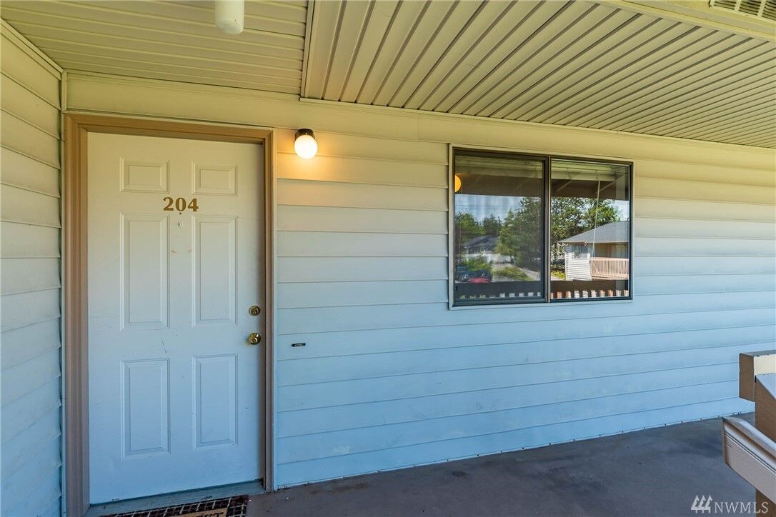 Property Photo: 325 NE Kettle Street 204 WA 98277