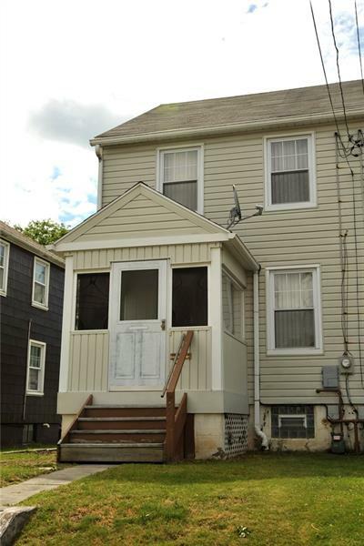 Property Photo:  556 Farnsworth Ave  PA 15025 