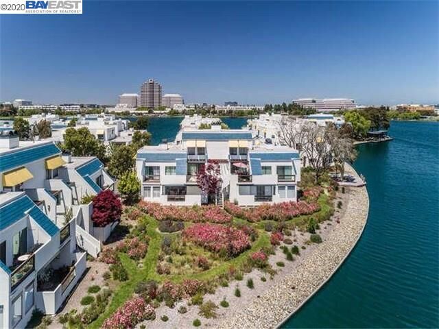 Property Photo: 836 Balboa Ln CA 94404