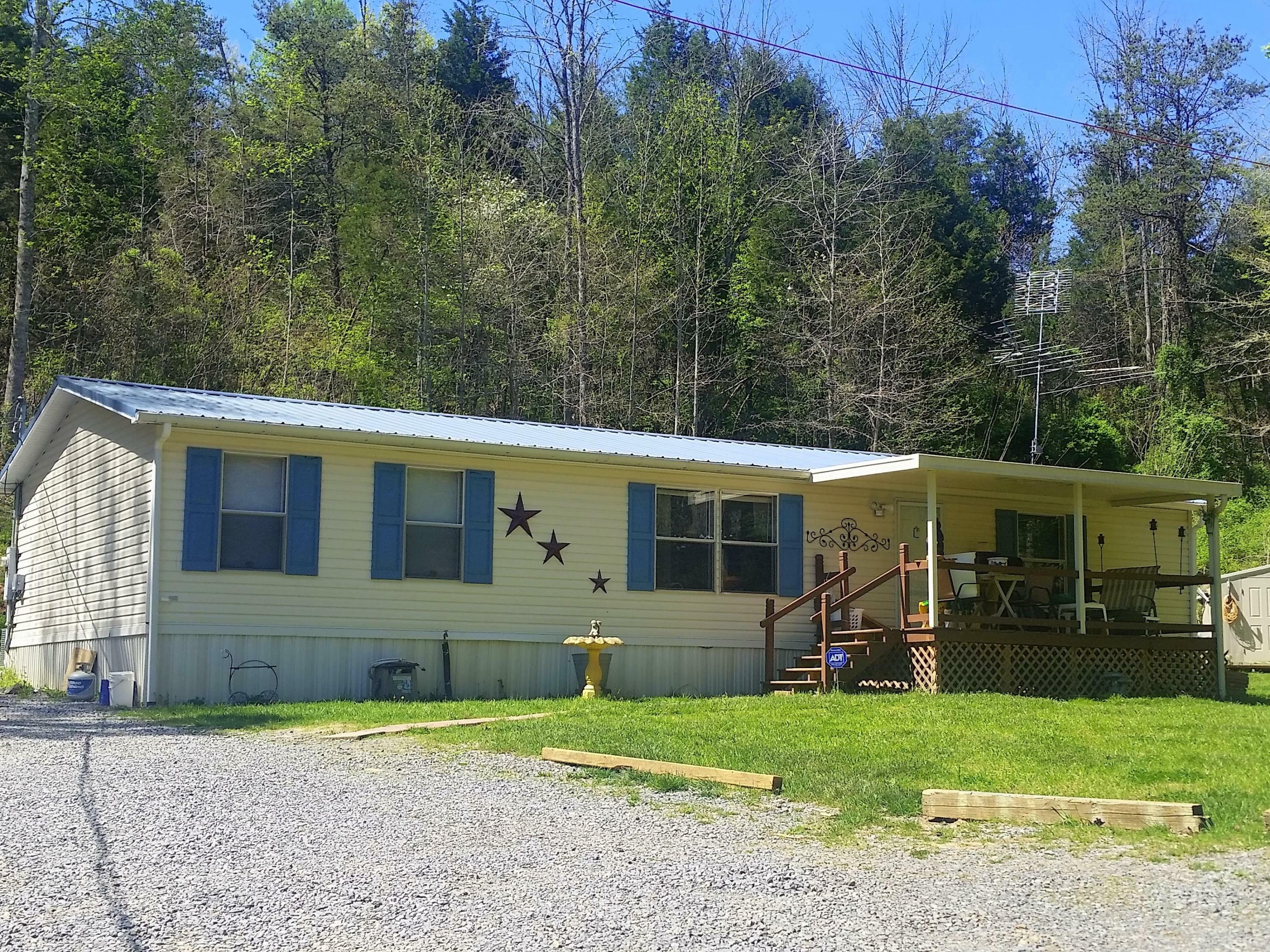 Property Photo:  412 Ingle Hollow Rd  TN 37876 