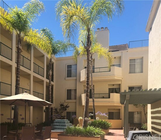 Property Photo:  5420 Sylmar Avenue 117  CA 91401 