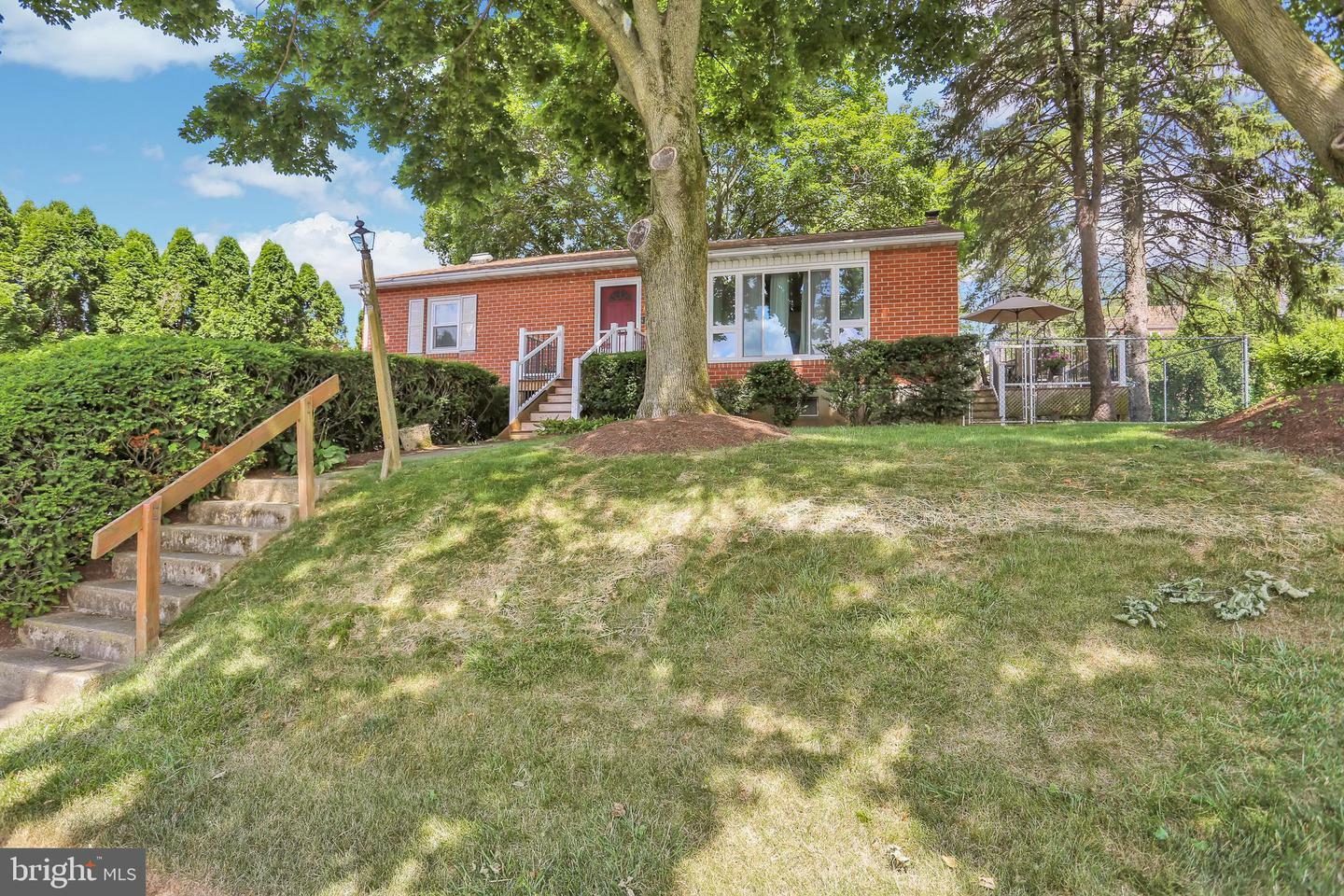 Property Photo:  1615 Commonwealth Boulevard  PA 19607 