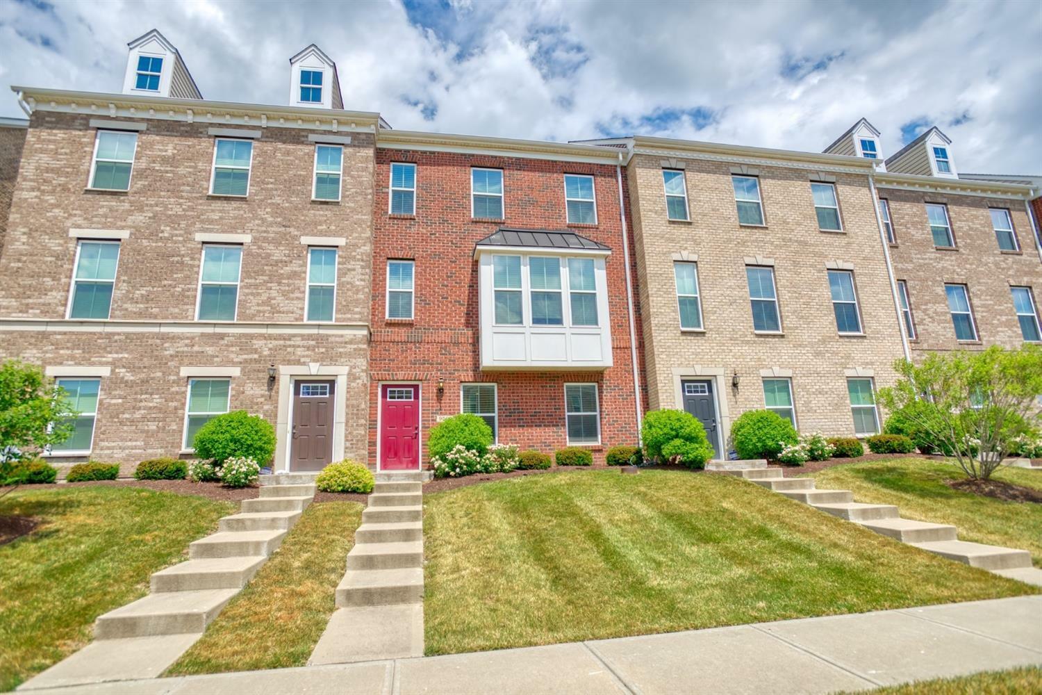 Property Photo: 9560 Cobblestone Walk OH 45069