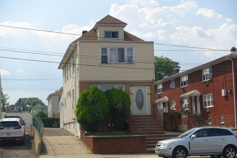 Property Photo: 632 Van Buren Ave NJ 07201