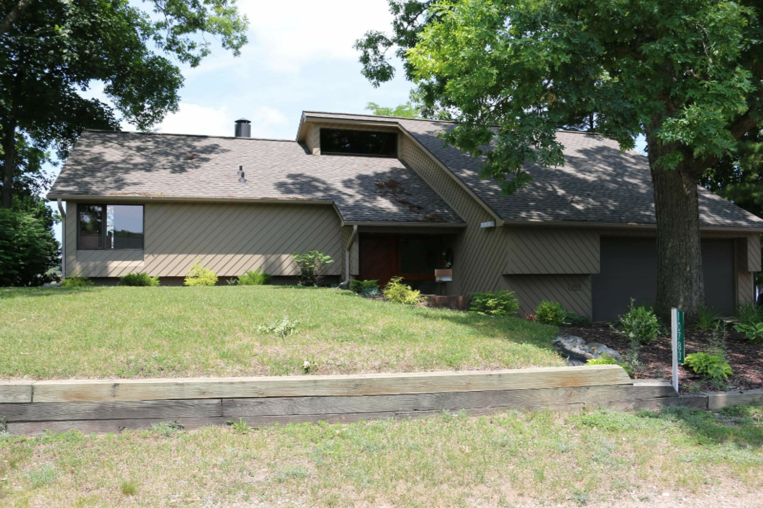 Property Photo:  10783 Sioux Point Drive  MI 49249 