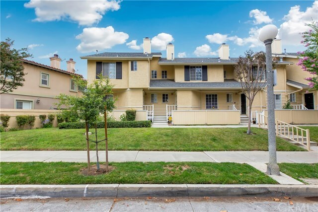 Property Photo:  266 N Mar Vista Avenue 3  CA 91106 