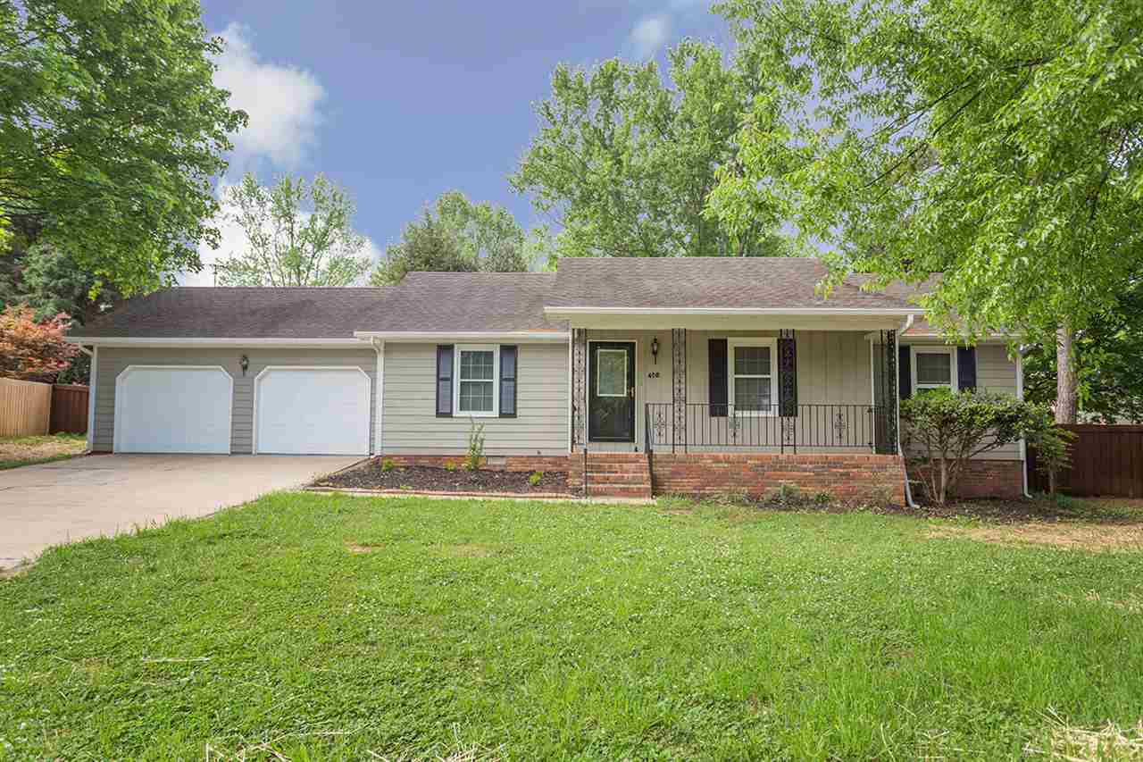 Property Photo:  420 Diane St.  TN 37312 