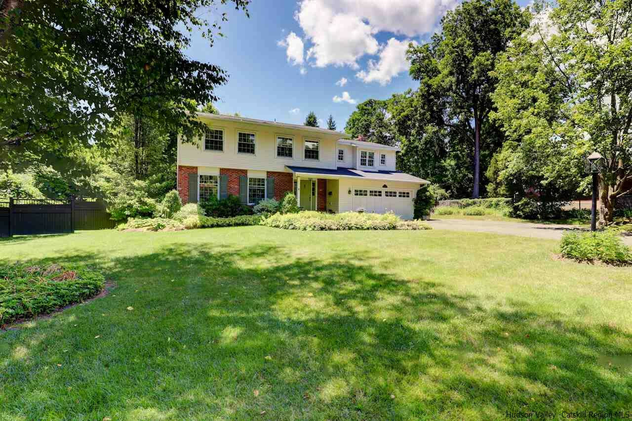 Property Photo:  19 Lounsbury  NY 12401 