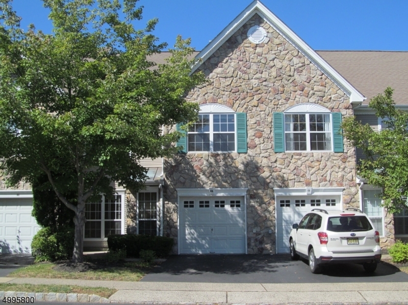 Property Photo:  46 Mayflower Dr  NJ 07920 