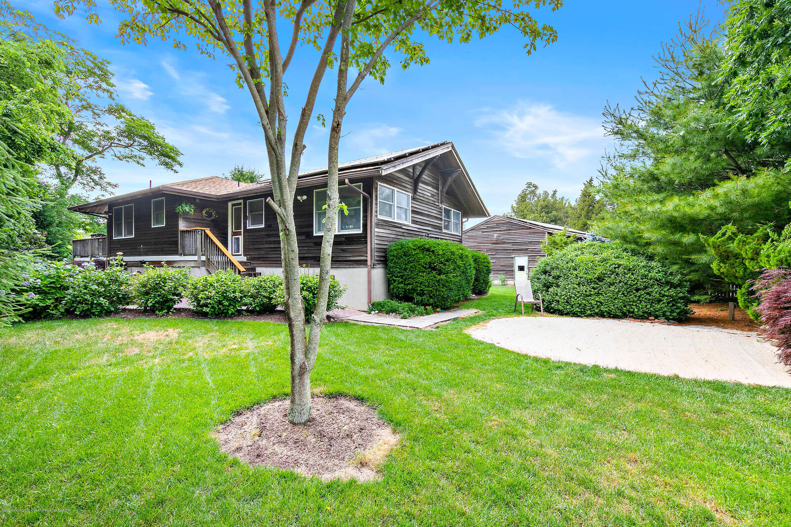 Property Photo:  246 West Street  NJ 08092 