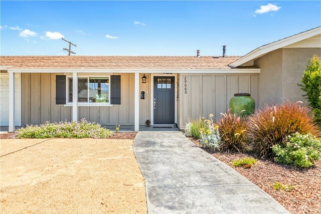 Property Photo:  29060 Prestwick Road  CA 92586 