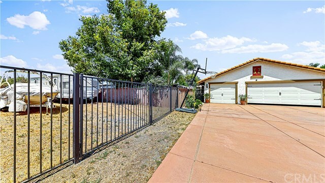 Property Photo:  14480 Windmill Lane  CA 92555 