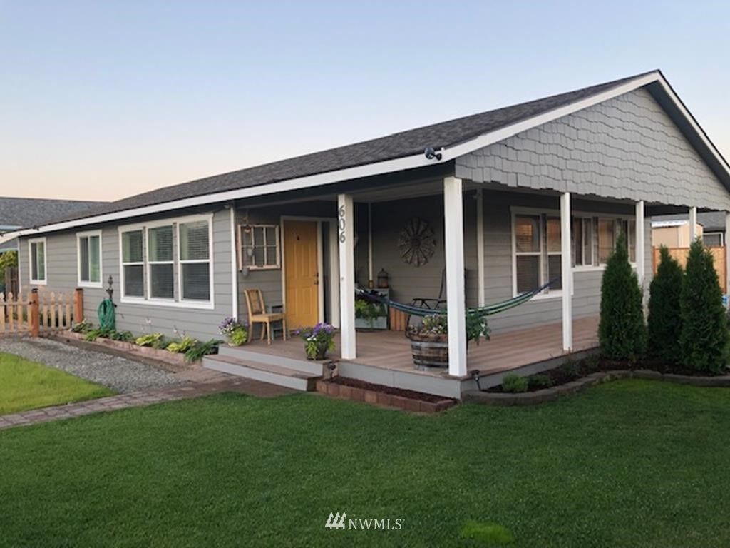Property Photo: 606 Bramble Avenue WA 98841