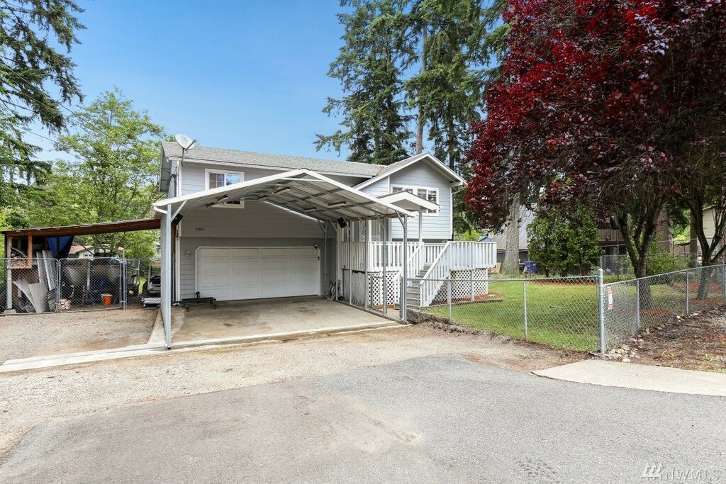 Property Photo:  20801 107th St E  WA 98391 