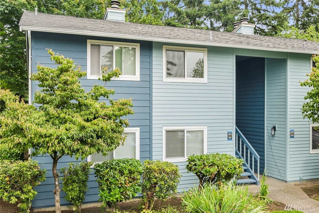 Property Photo: 921 130th Street SW H106 WA 98204