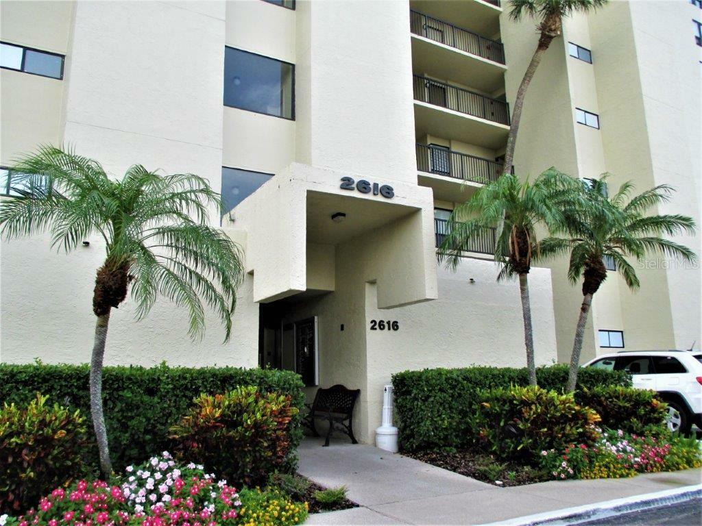 Property Photo:  2616 Cove Cay Drive 305  FL 33760 