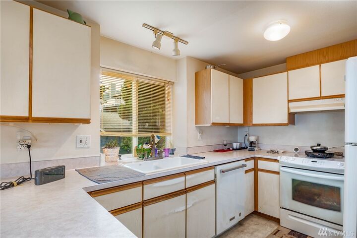 Property Photo: 485 SW Bayshore Drive D203 WA 98277