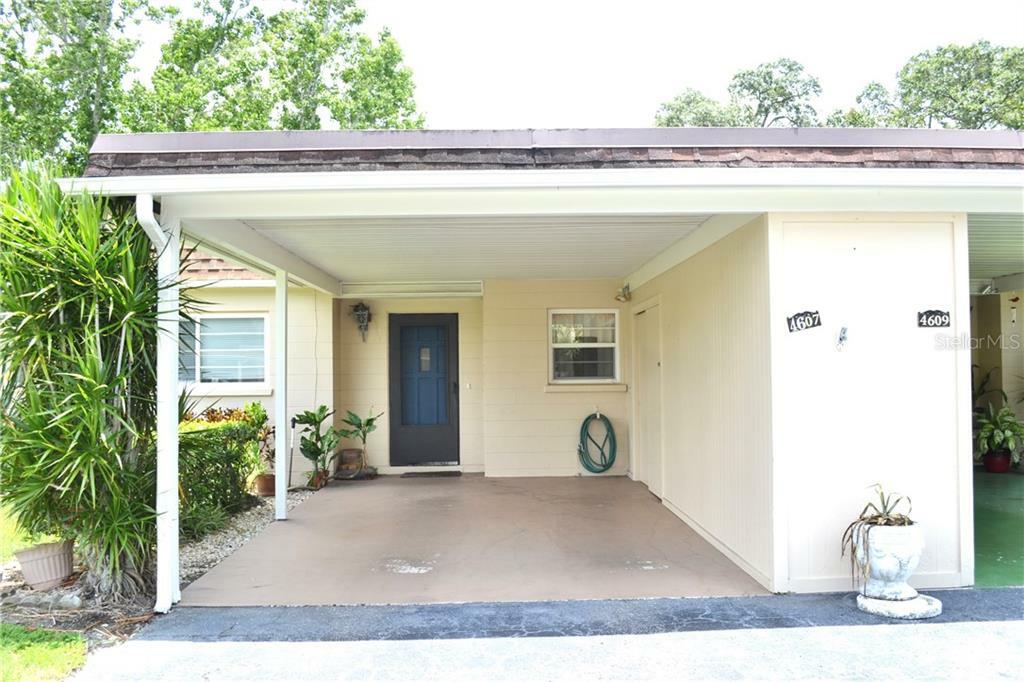 Property Photo:  4607 Park Acres Drive 81  FL 34207 