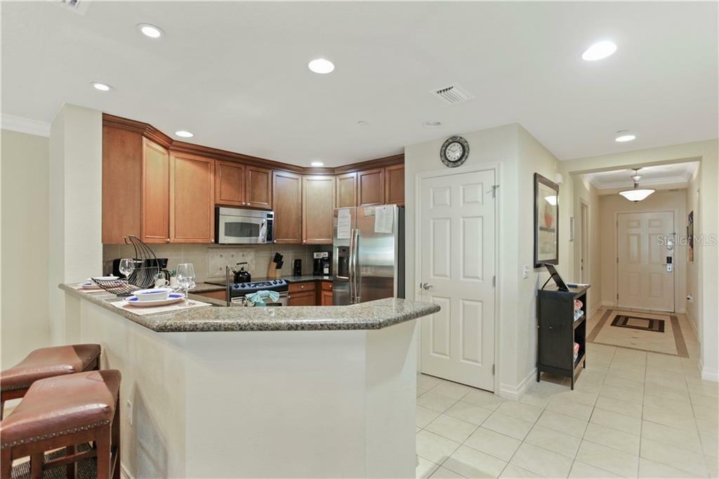 Property Photo:  7602 Sandy Ridge Drive 103  FL 34747 