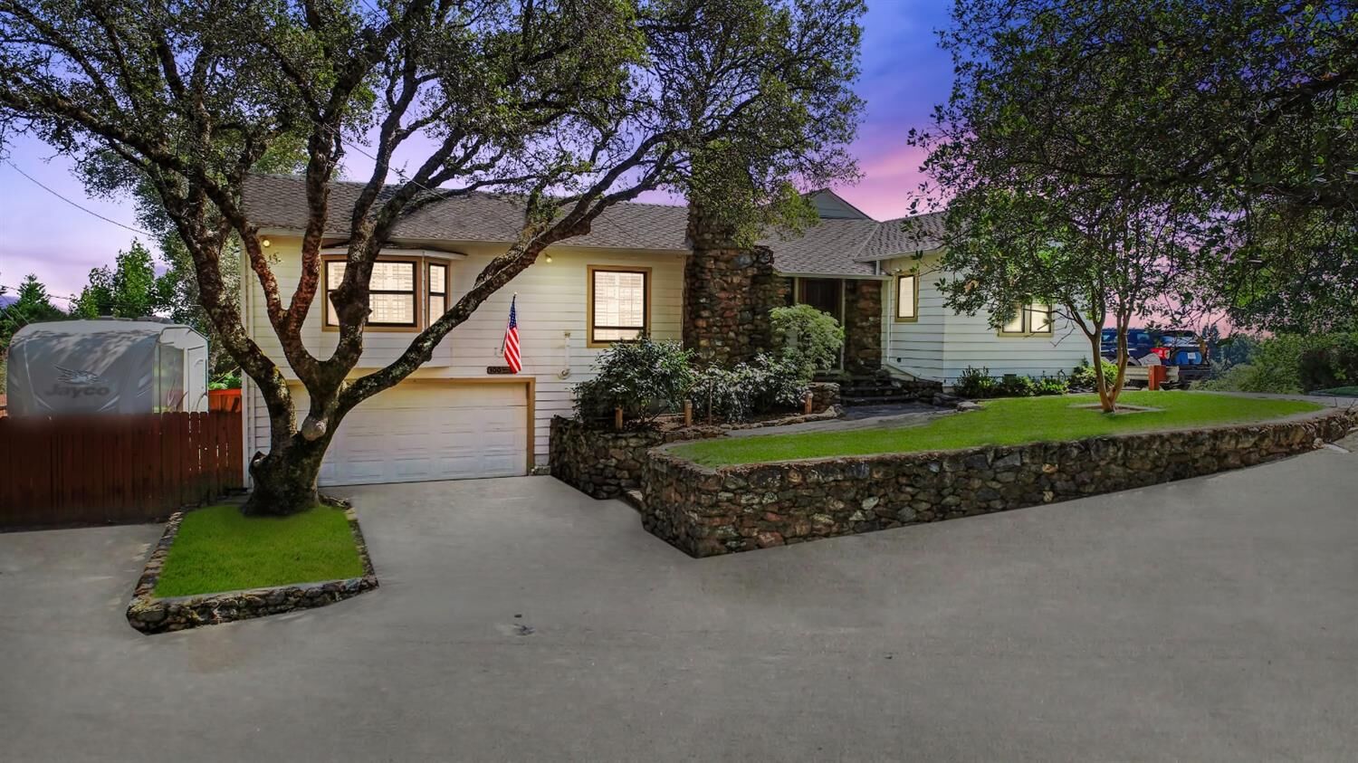 Property Photo: 100 Robie Drive CA 95603