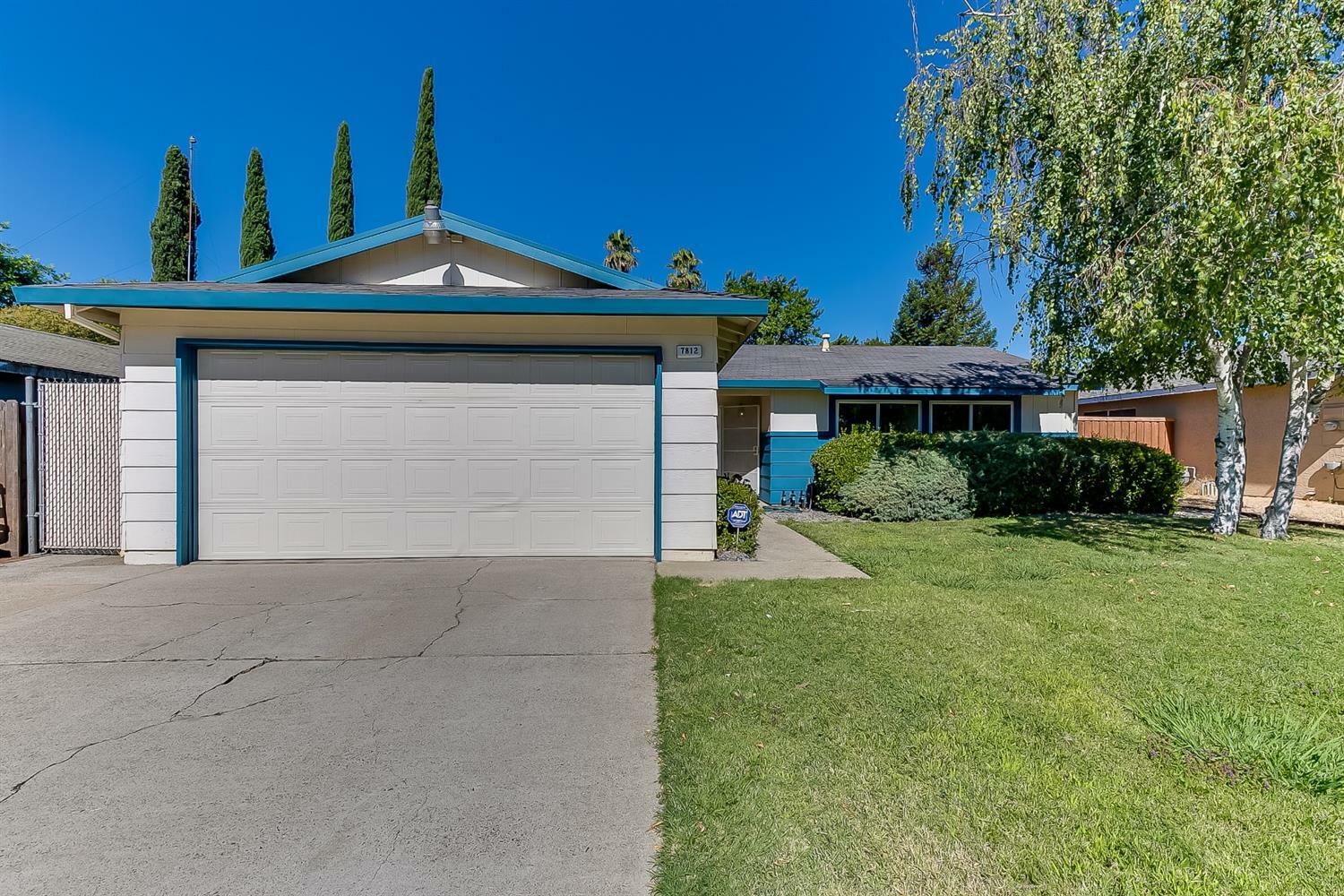 Property Photo:  7812 Charmette Way  CA 95823 