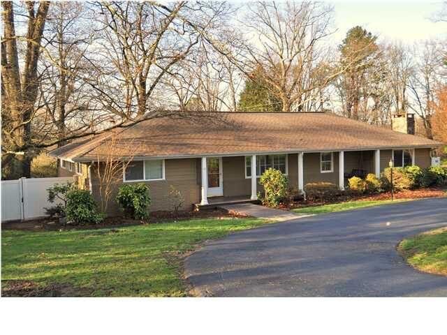 Property Photo:  502 Brady Point Road  TN 37377 