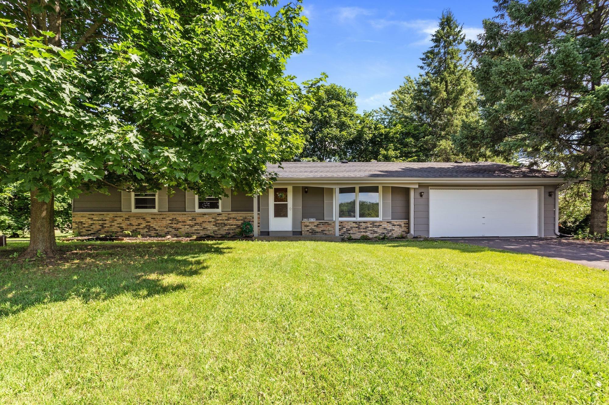 Property Photo: W276s8780 Lakeside Dr WI 53149