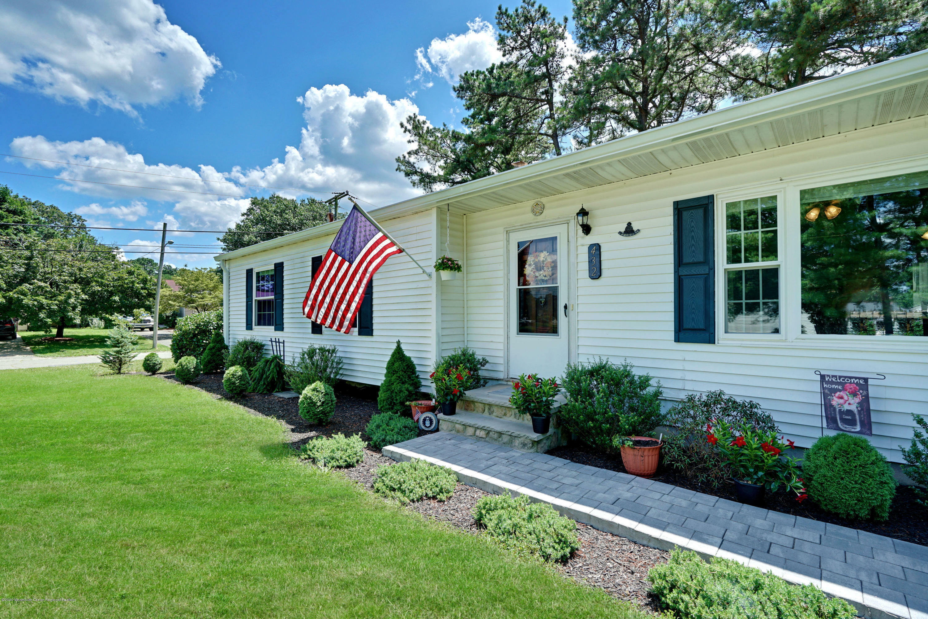 Property Photo:  432 Third Street  NJ 08759 