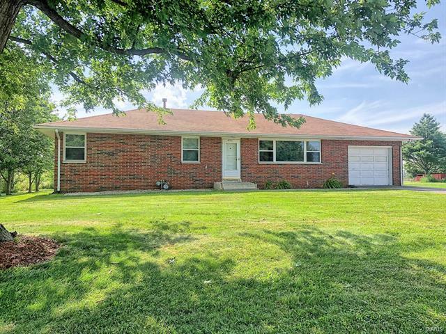 Property Photo: 6702 Humbert Road 62035