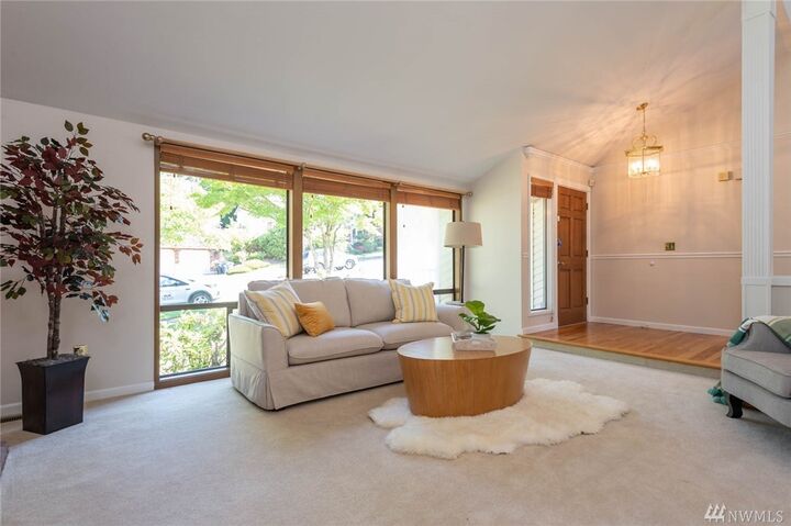 Property Photo:  14753 SE 63rd Street  WA 98006 