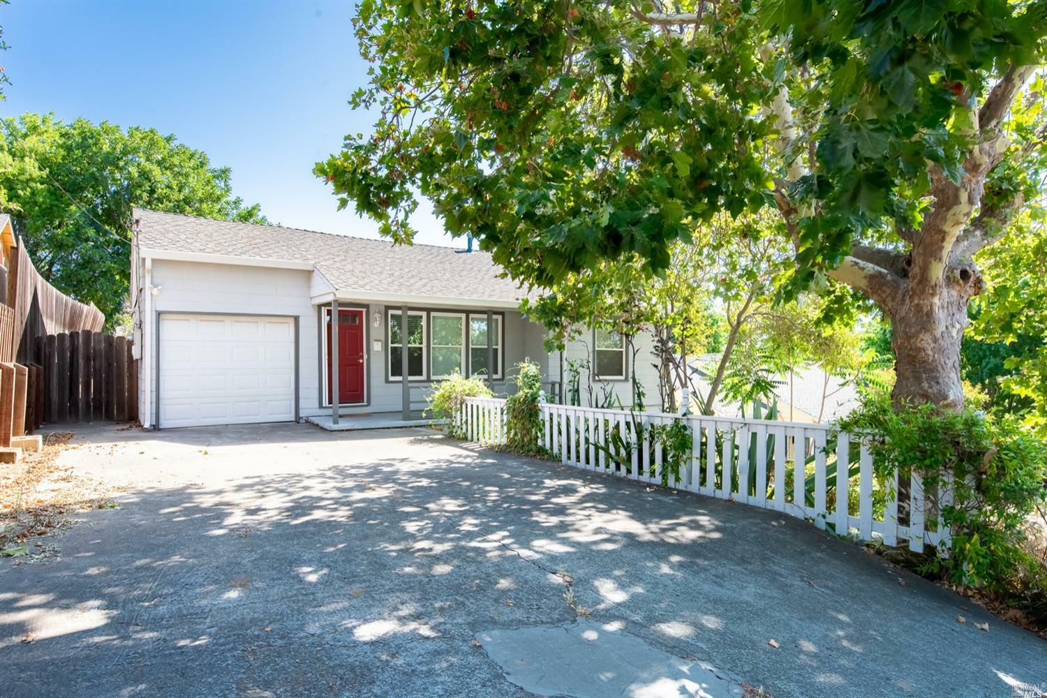 73 Vista Grande Avenue  Benicia CA 94510 photo