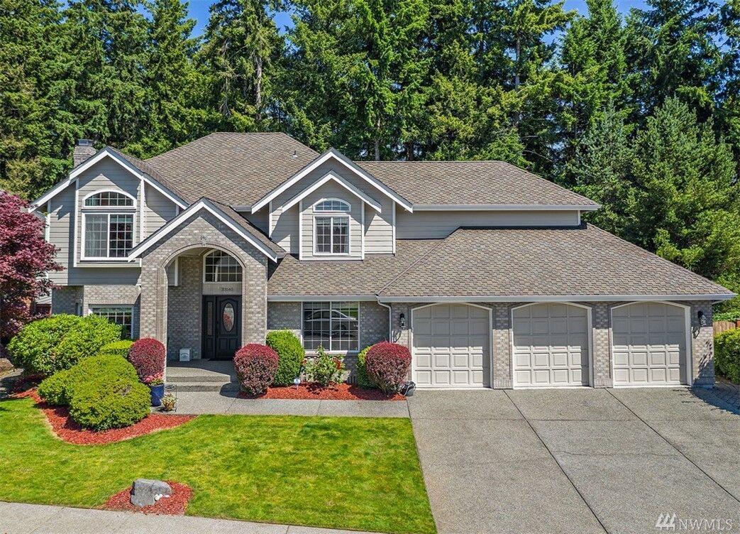 Property Photo:  33540  4th Avenue SW  WA 98023 