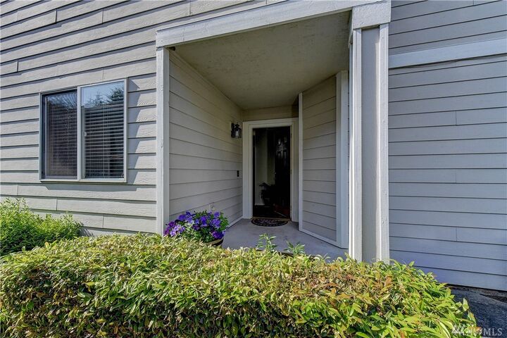 Property Photo: 16304 49th Avenue W 4-A WA 98026