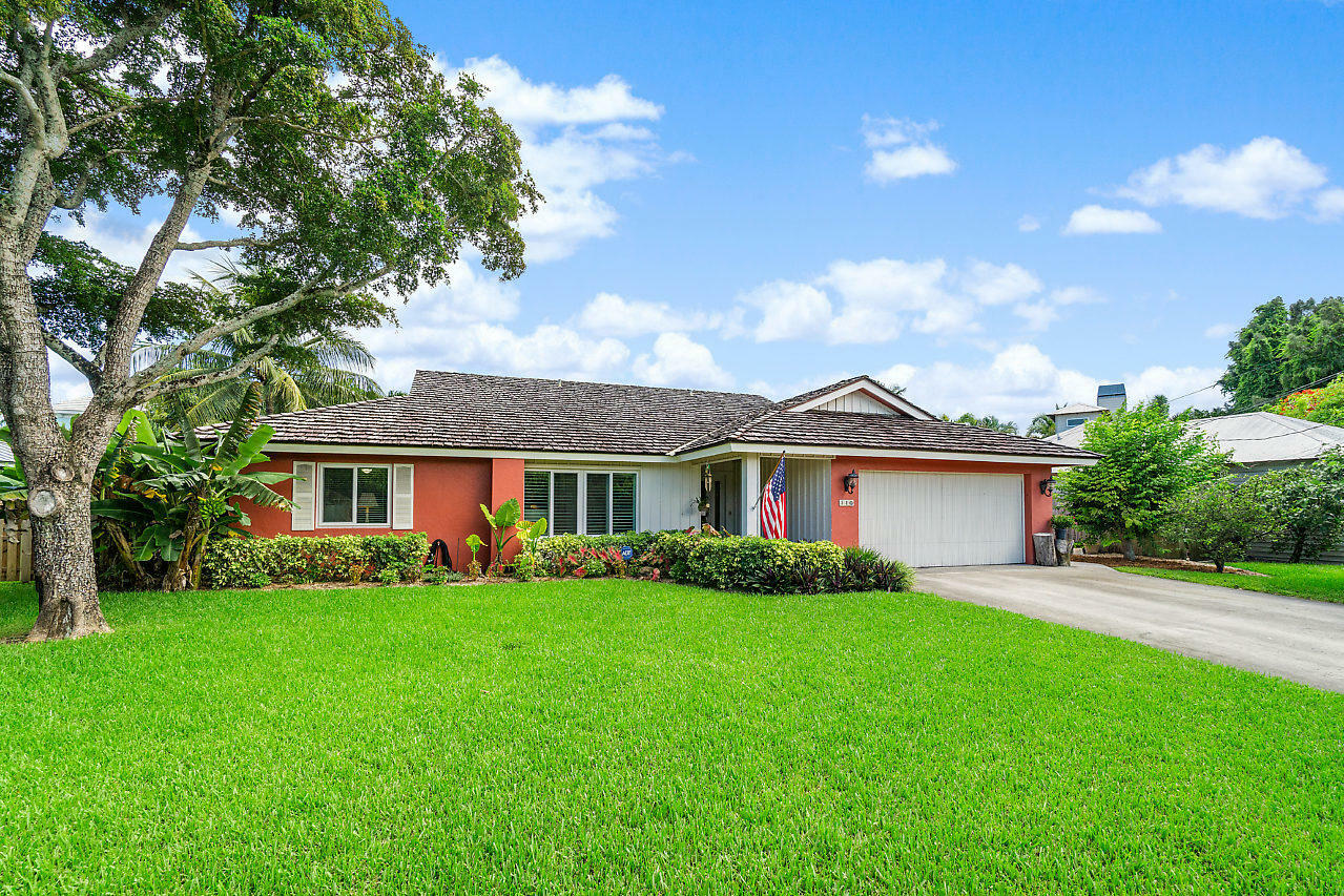 Property Photo:  110 Wood Lane  FL 33444 