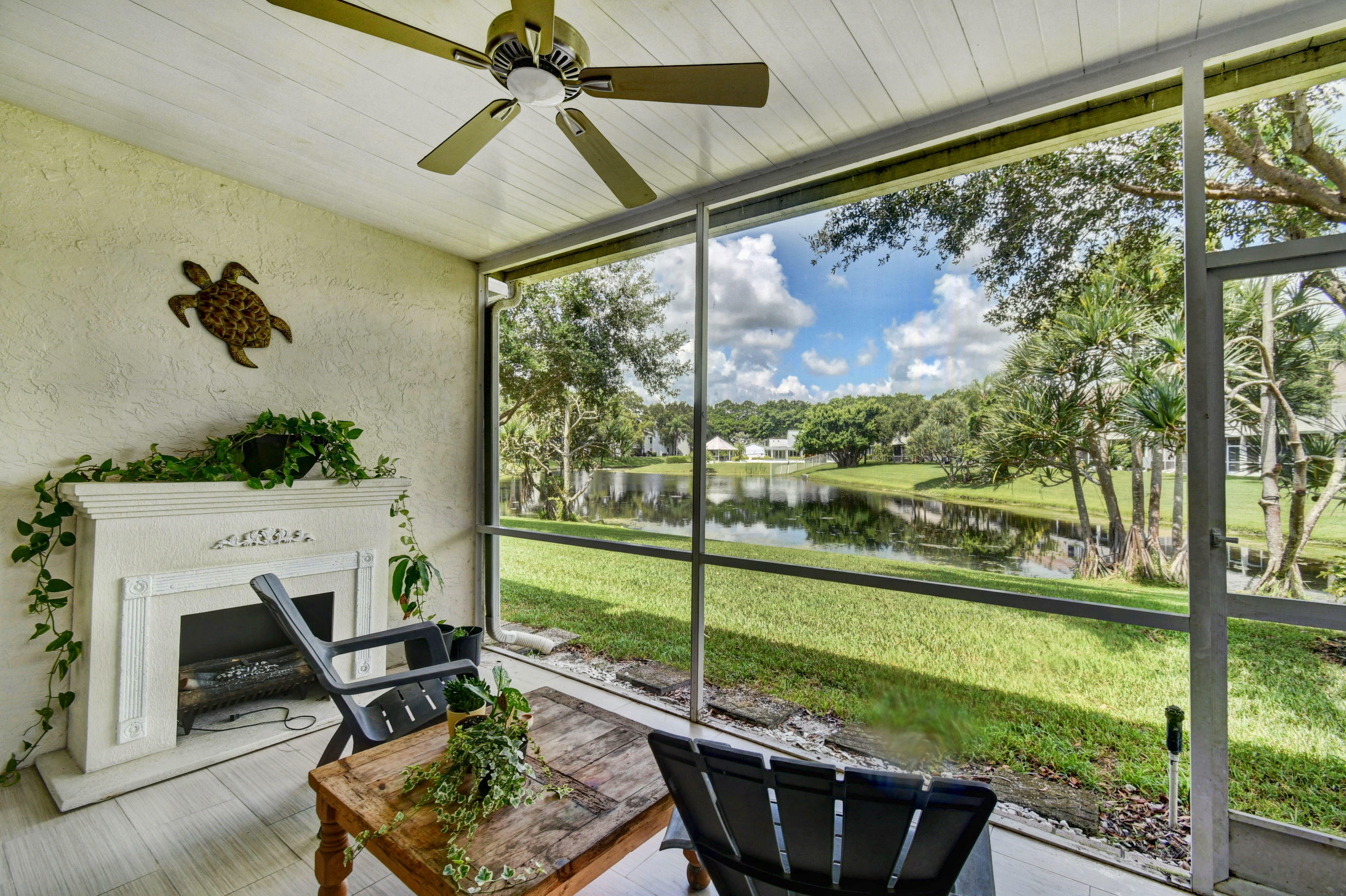 Property Photo: 6061 Old Court Road 207 FL 33433