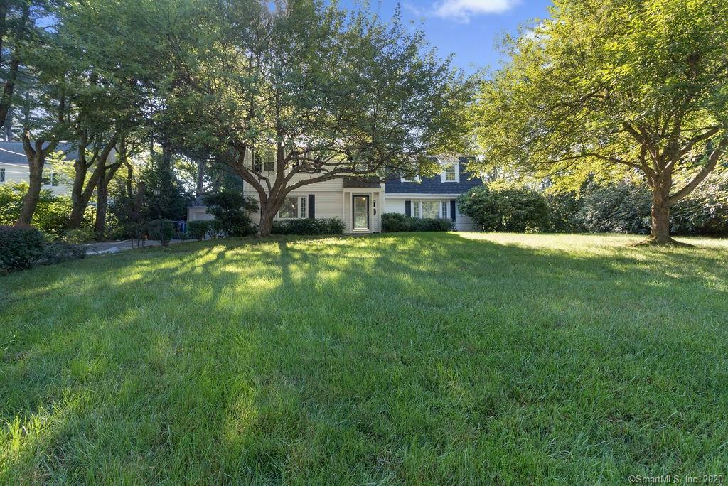 Property Photo: 5 Knollwood Road CT 06002