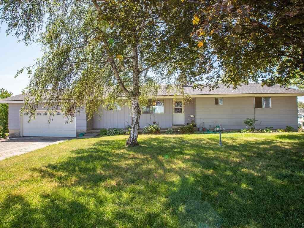 Property Photo:  205 W Bradshaw Rd  WA 99012-5101 